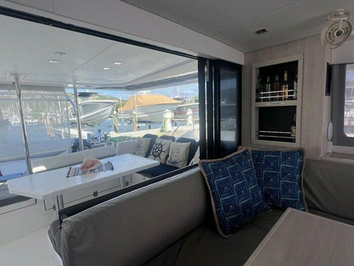 2020 Leopard 43 Pc — photo 24