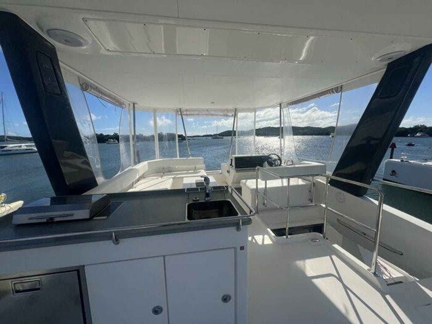 2020 Leopard 43 Pc — photo 26