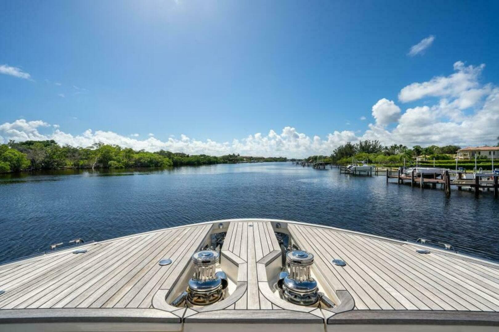 2015 Monte Carlo Yachts 86 — photo 20