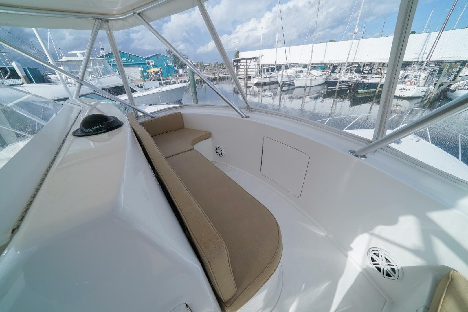 2007 Viking 45 Convertible — photo 45