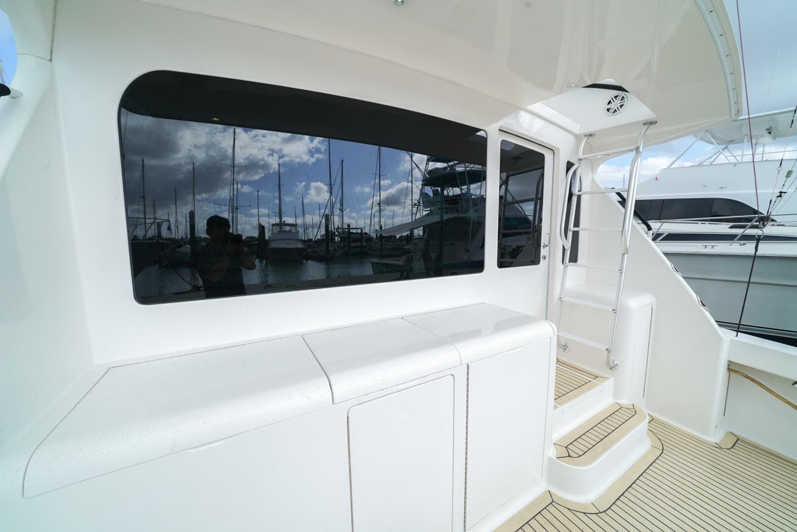 2007 Viking 45 Convertible — photo 25