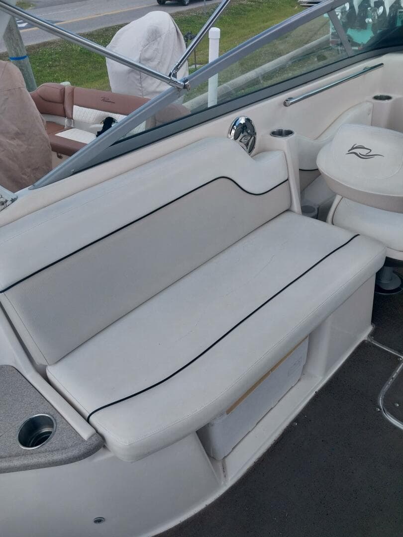 2009 Rinker 296 — photo 8