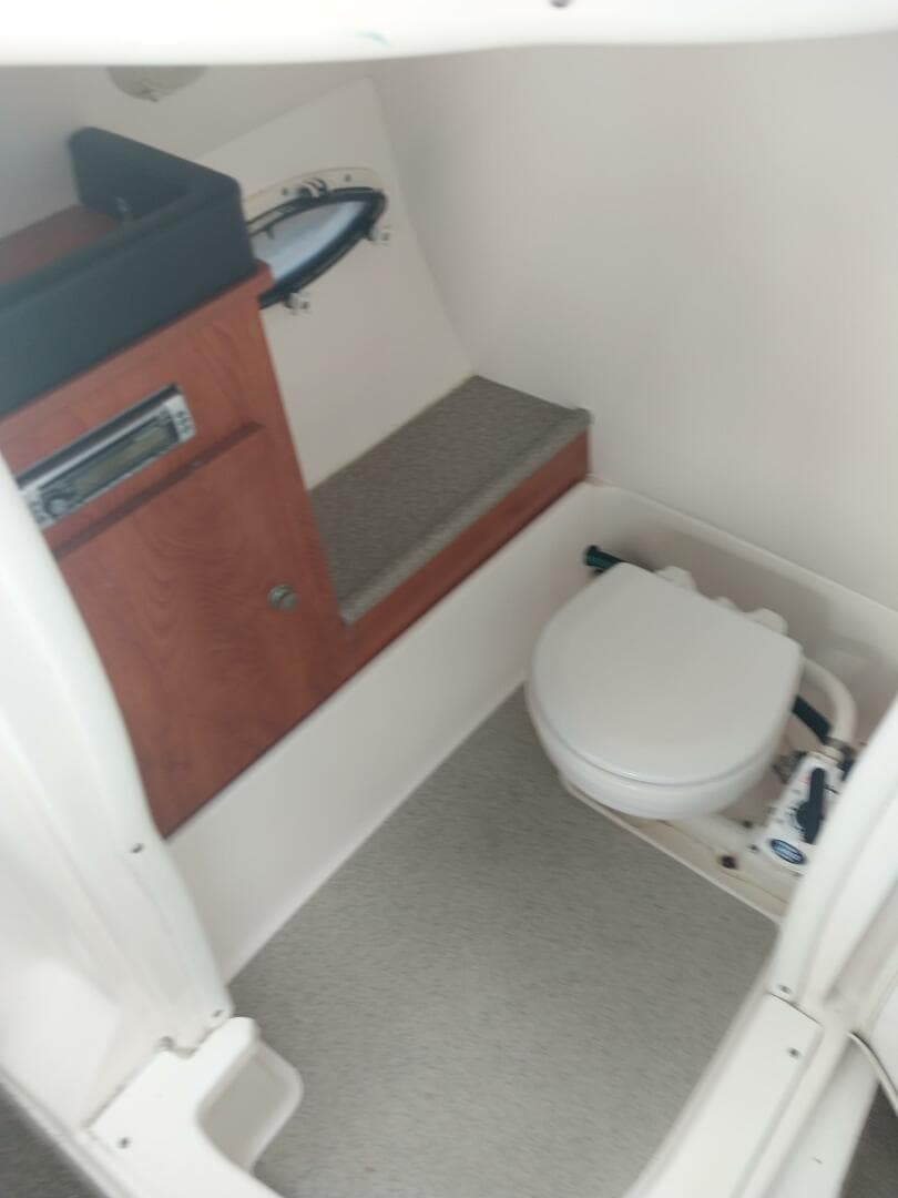 2009 Rinker 296 — photo 6