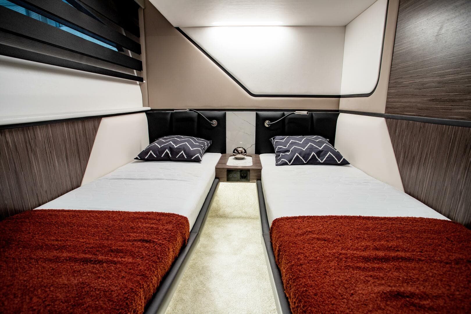 2026 Cobrey C 45 Fly — photo 9