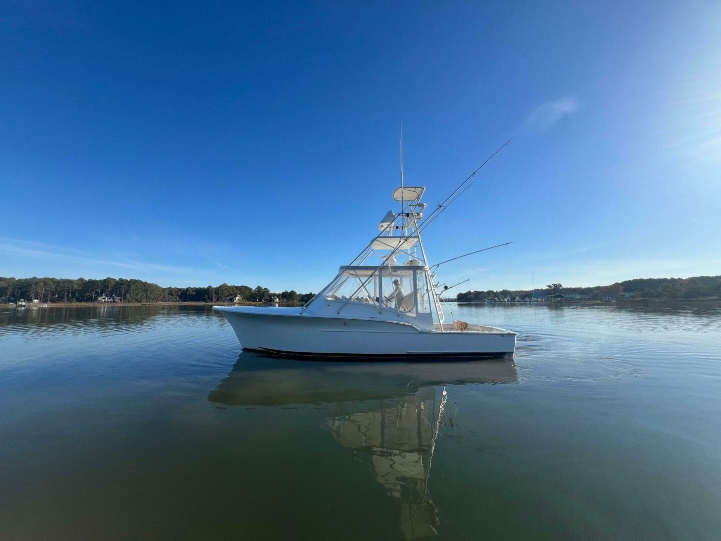 1998 Jersey Cape 36 Express — photo 1