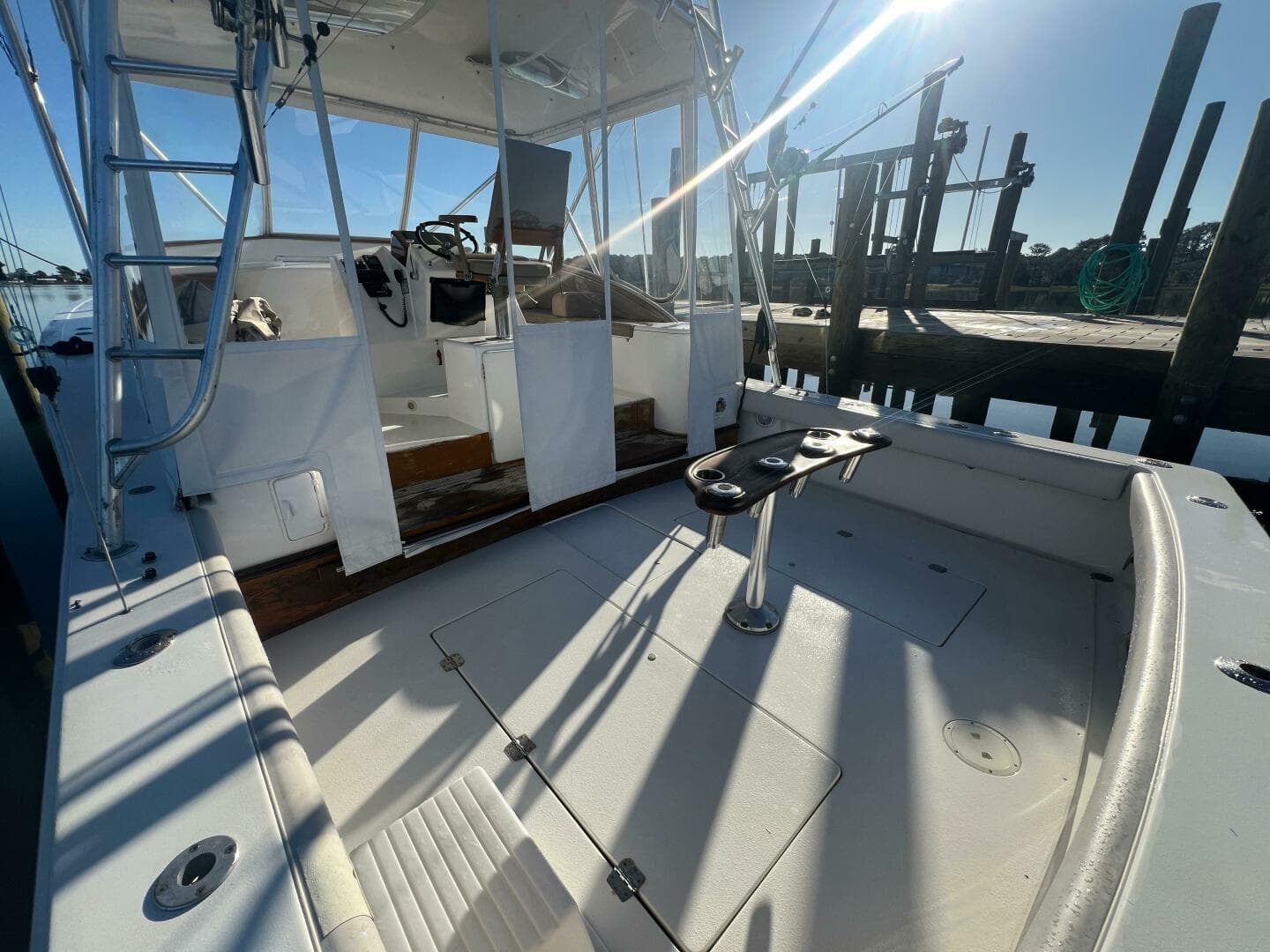 1998 Jersey Cape 36 Express — photo 21