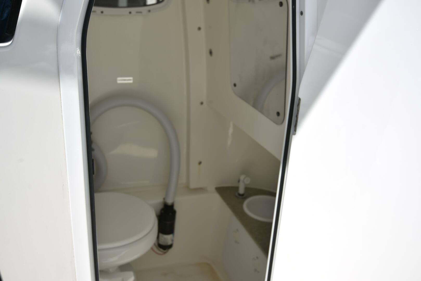 2023 Sea Pro 239 Deep V Dlx — photo 41