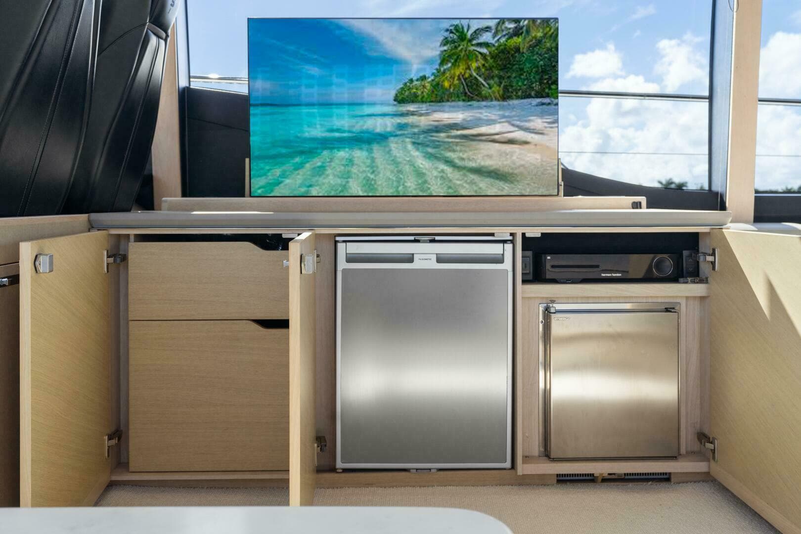 2018 Princess S60 — photo 28