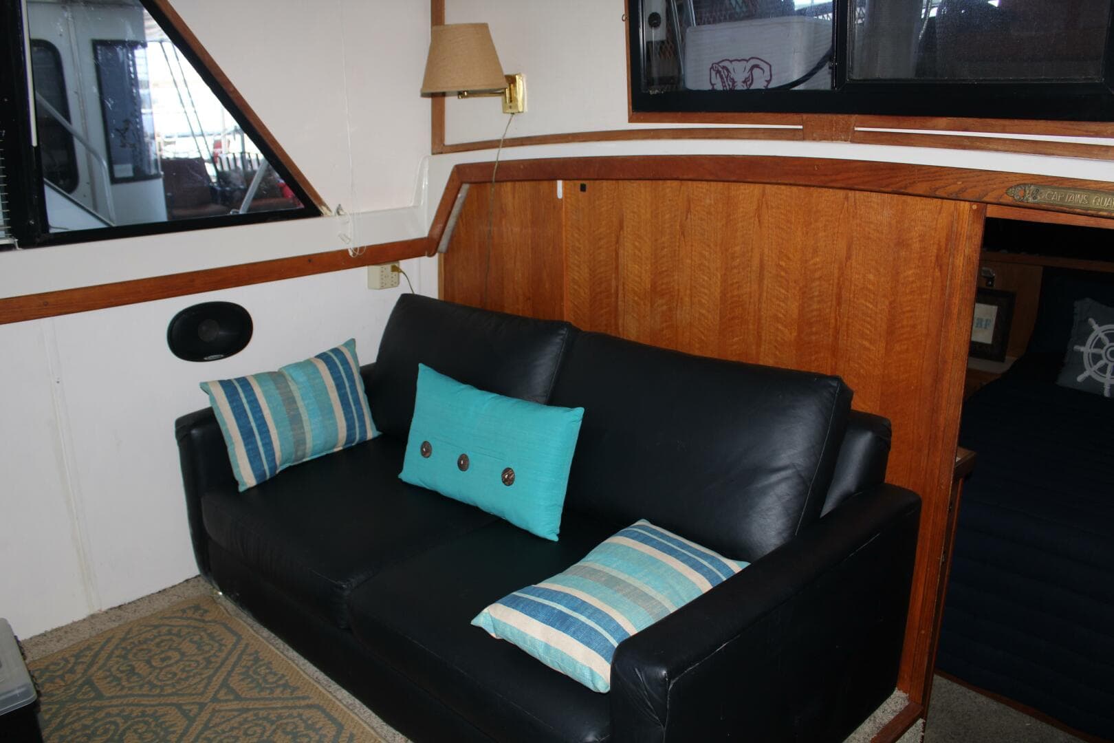 1986 Mainship 40 Double Cabin — photo 10