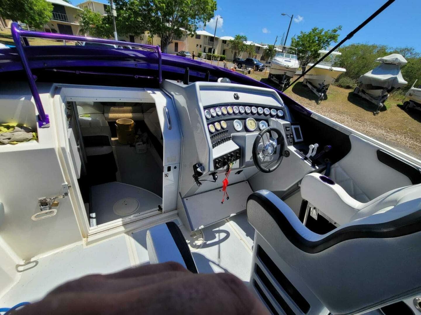 1996 Wellcraft Scarab — photo 12