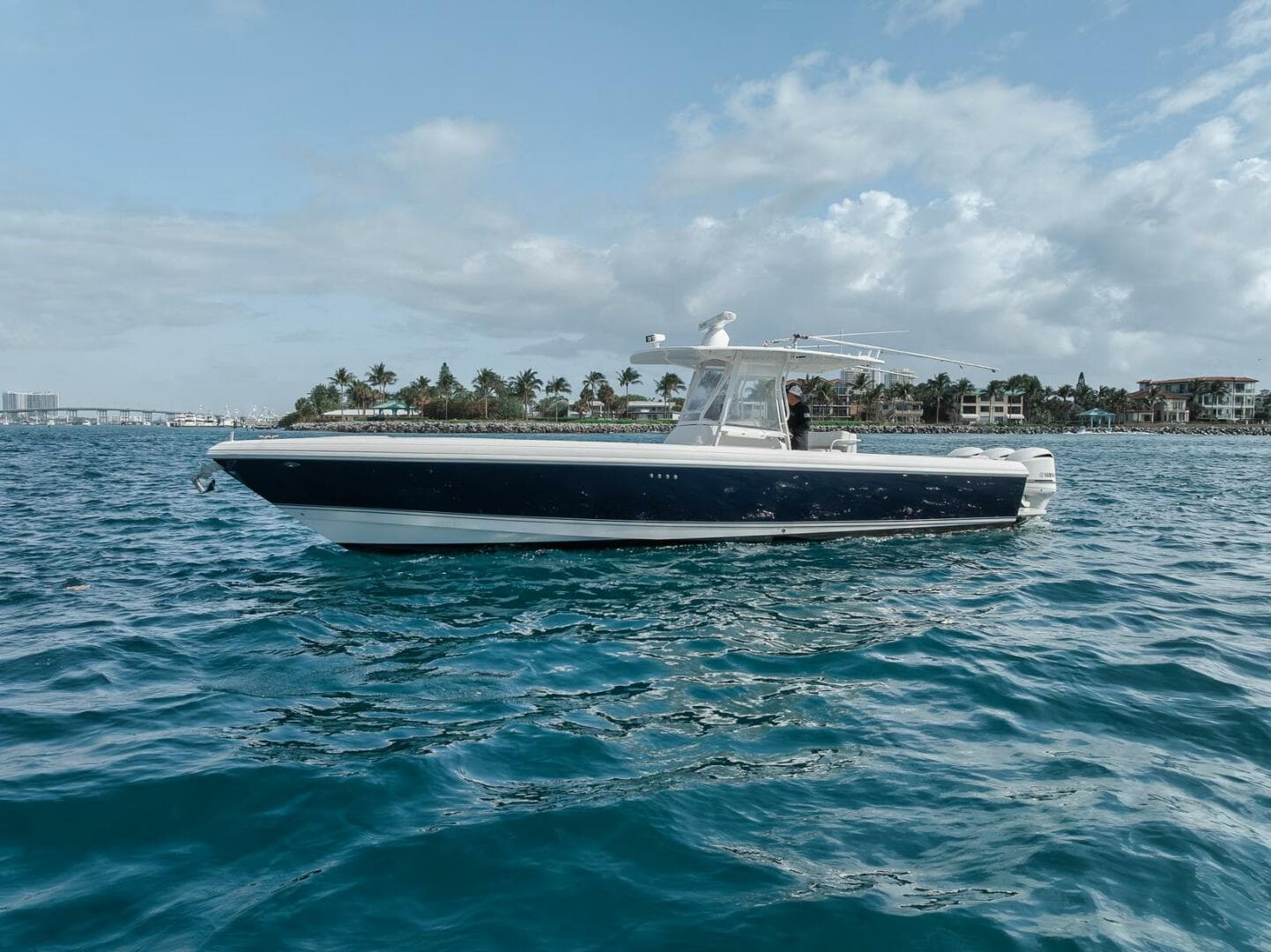 2006 Intrepid — photo 1