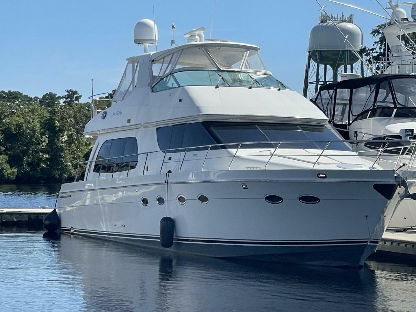 2006 Carver — photo 1