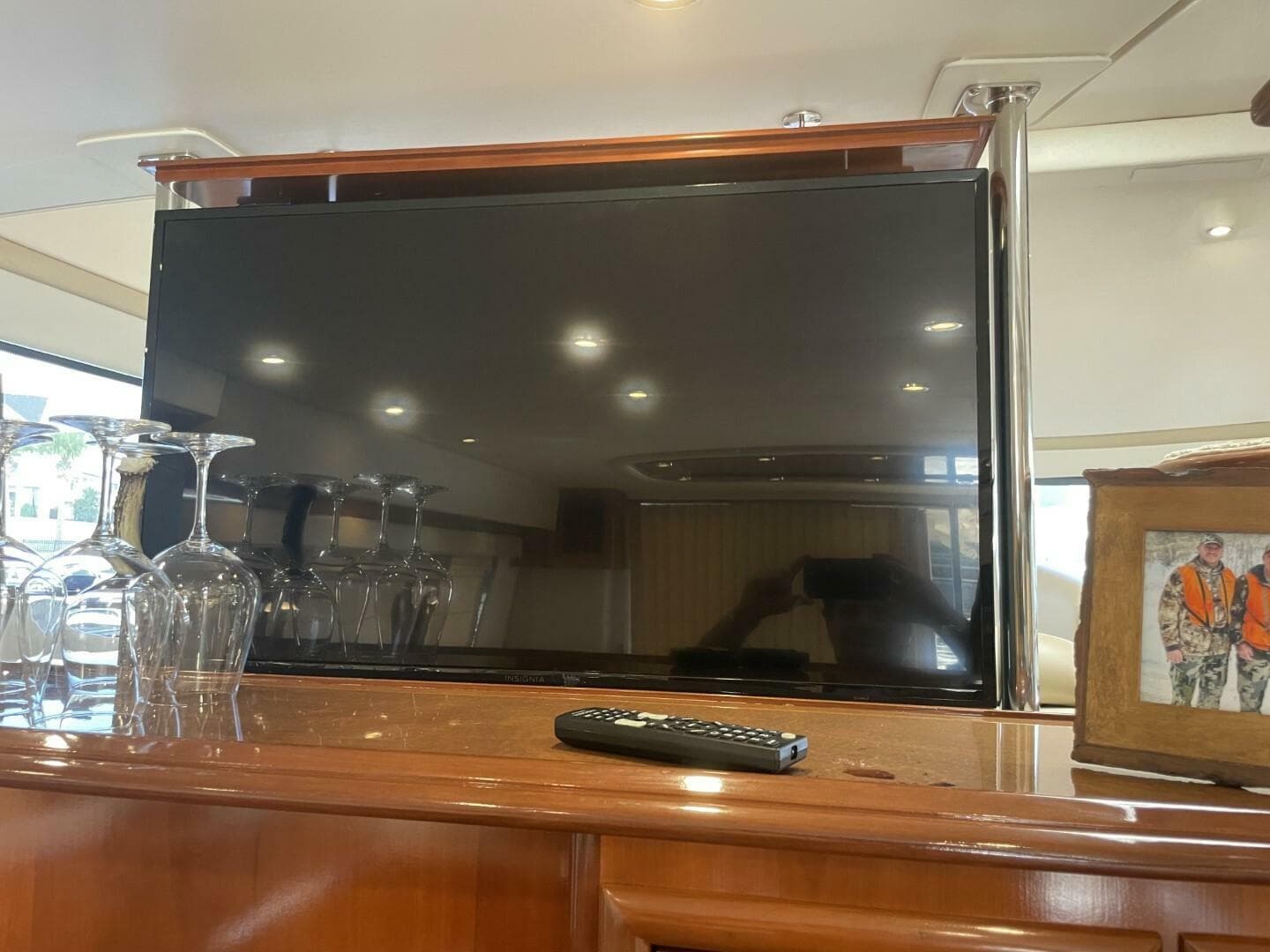 2006 Carver — photo 101