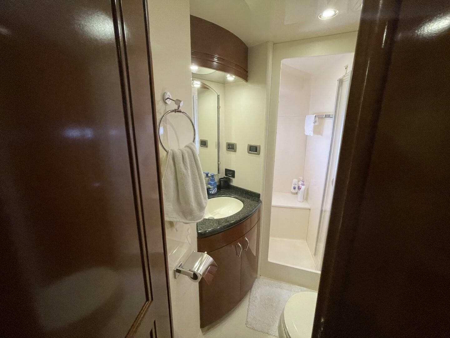 2006 Carver — photo 47