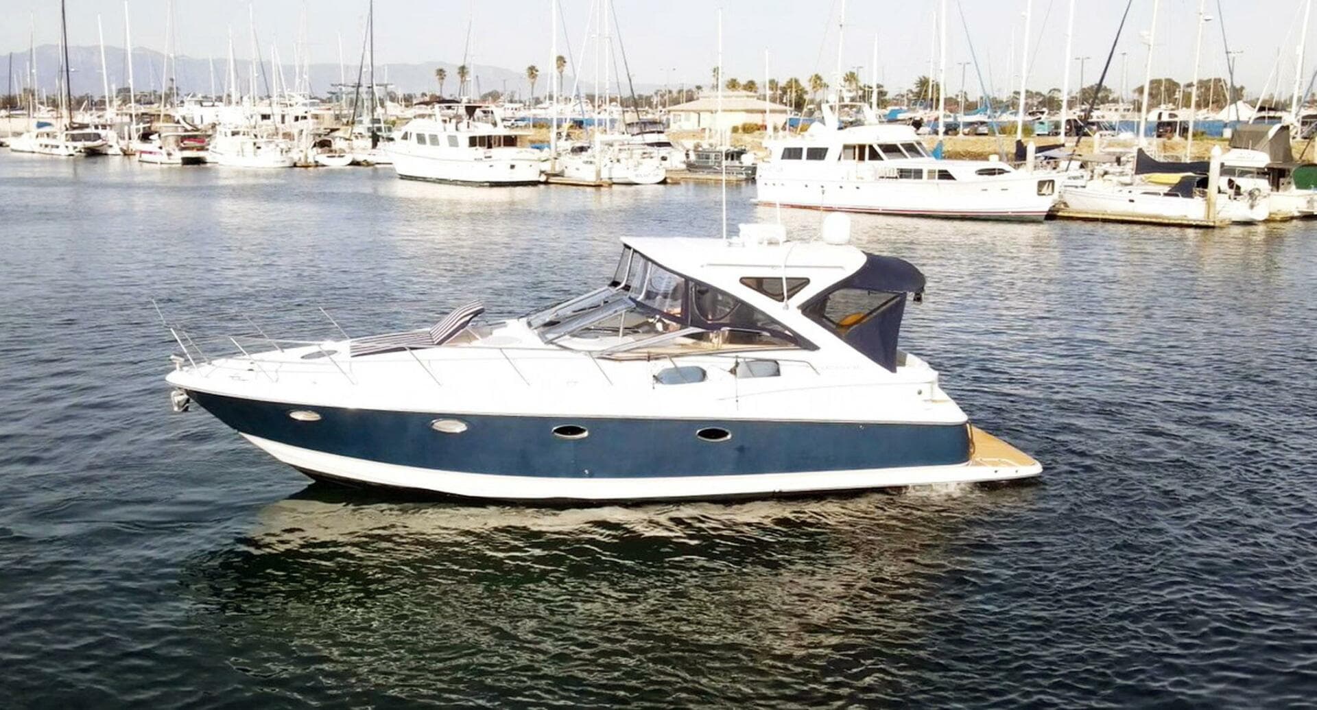 2008 Regal Commodore 4060 — photo 4