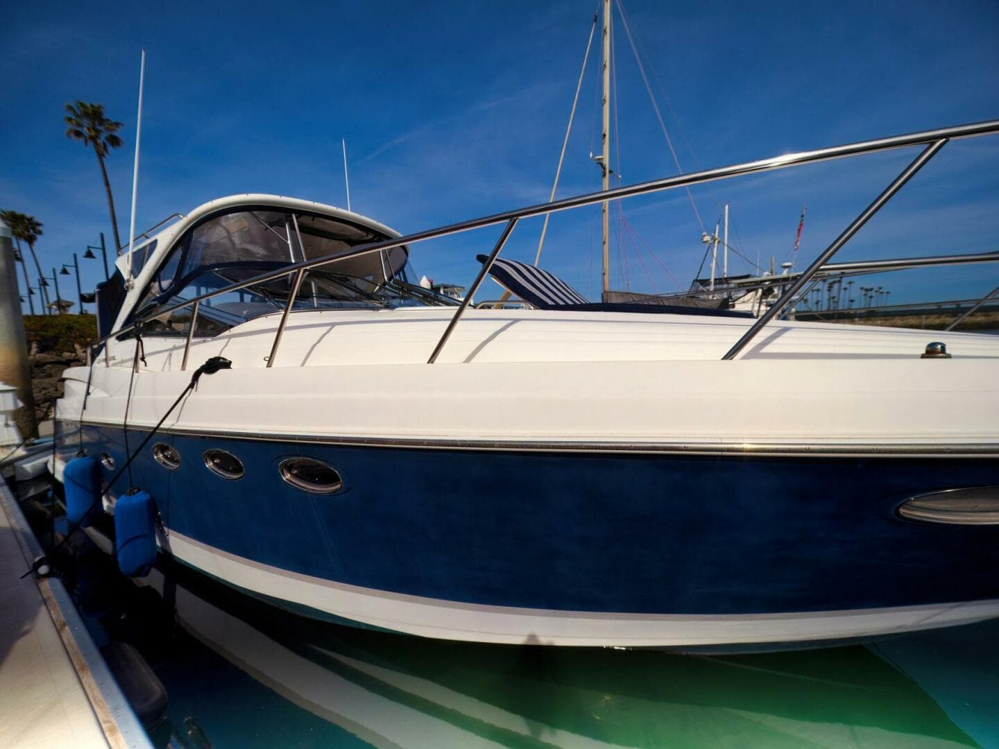 2008 Regal Commodore 4060 — photo 12