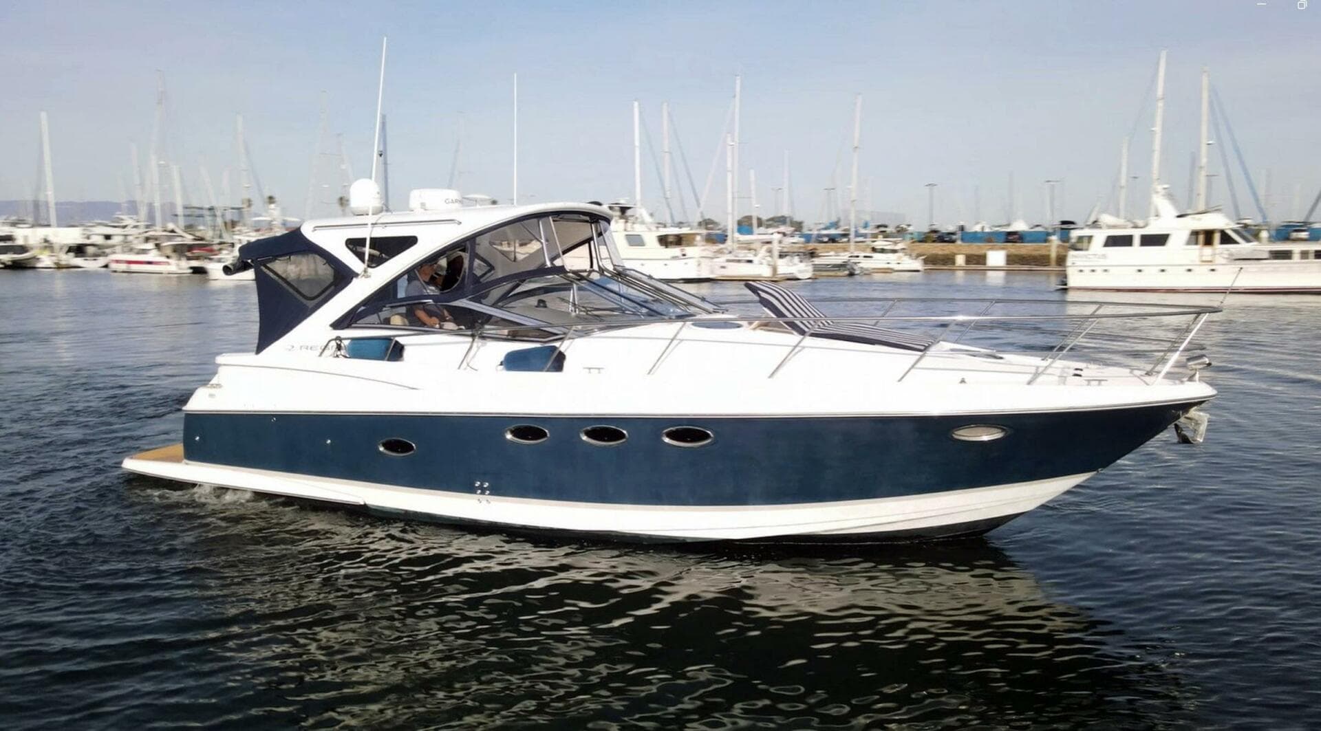 2008 Regal Commodore 4060 — photo 1