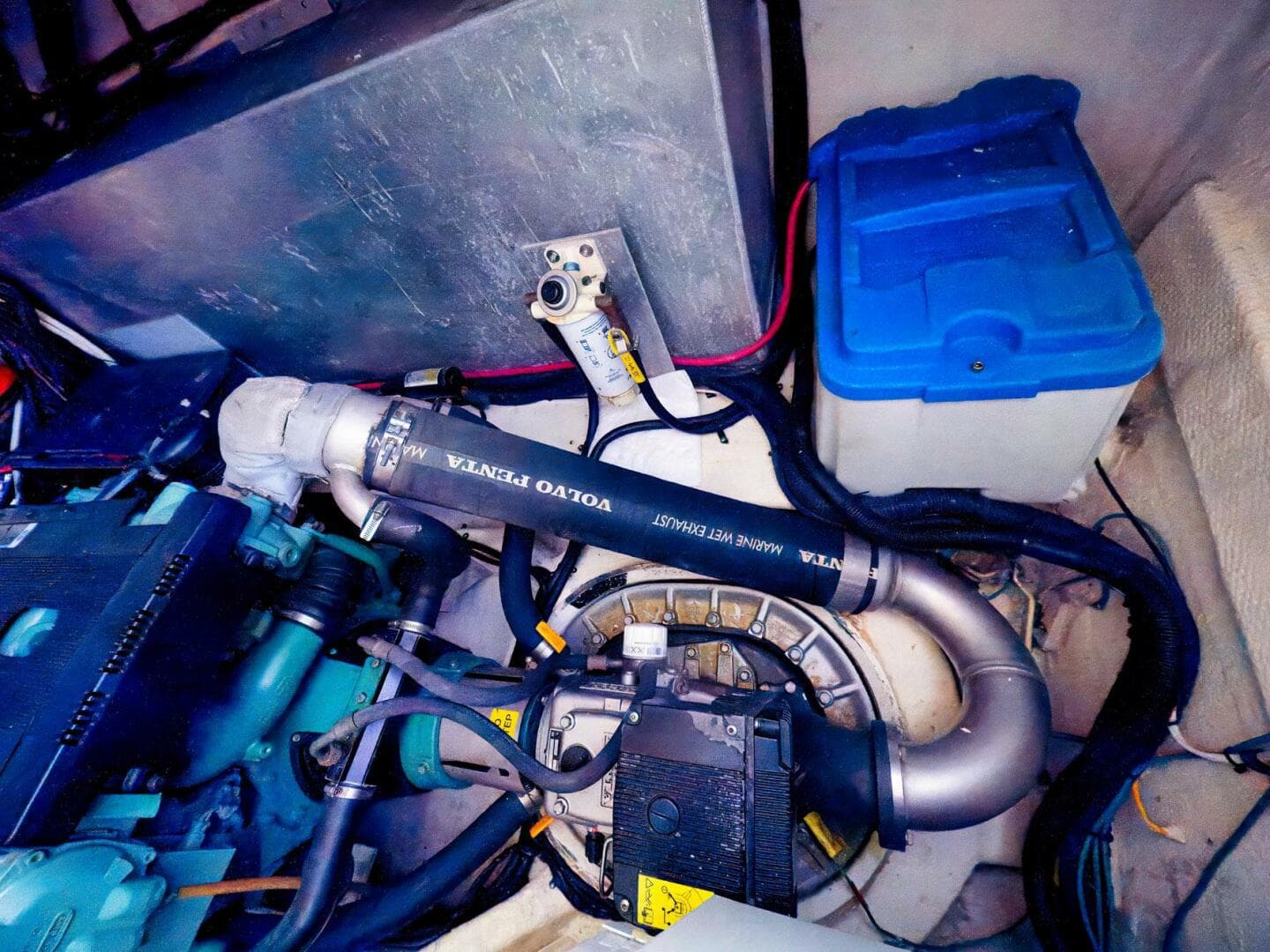 2008 Regal Commodore 4060 — photo 27