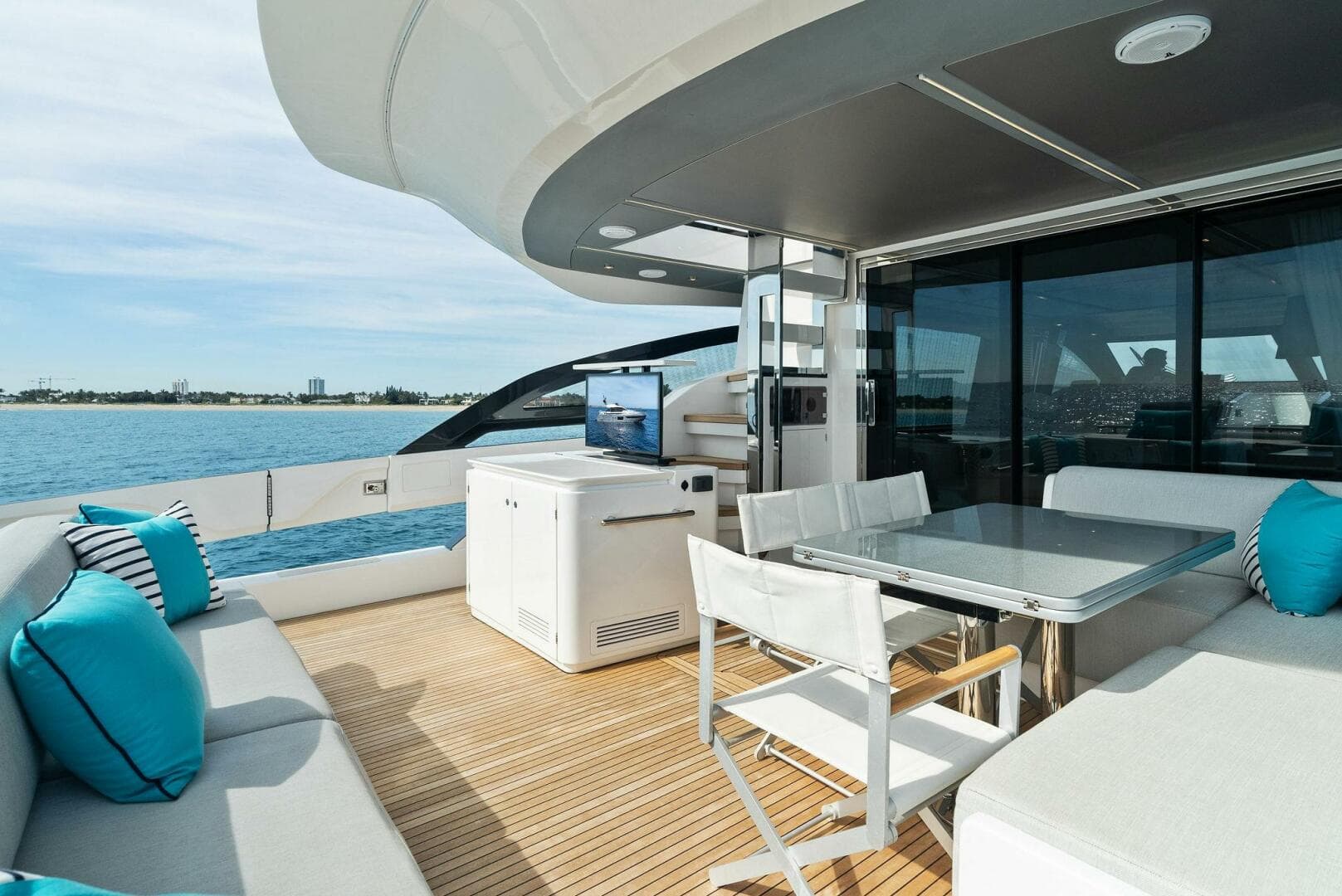 2022 Azimut S8 — photo 7