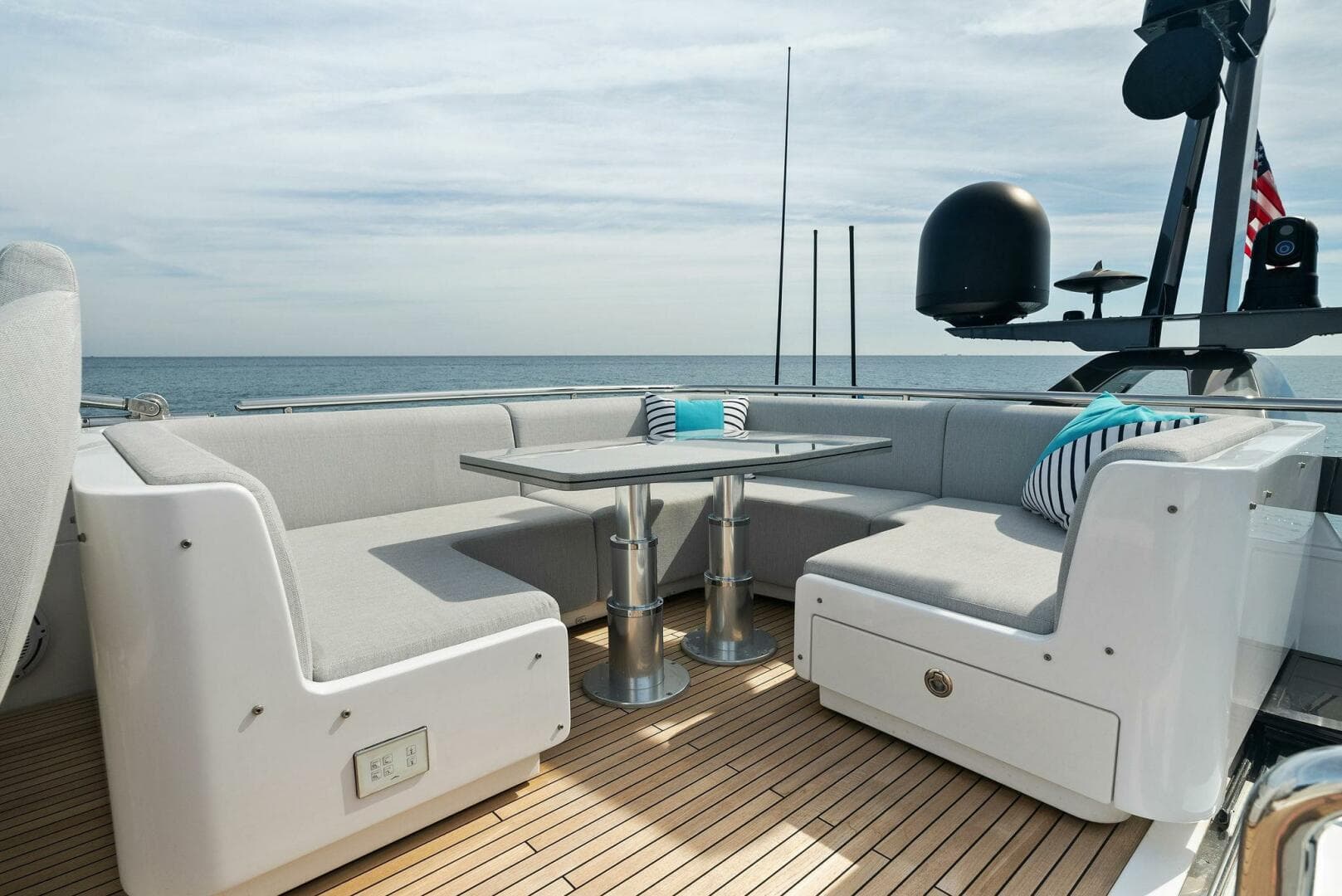 2022 Azimut S8 — photo 16