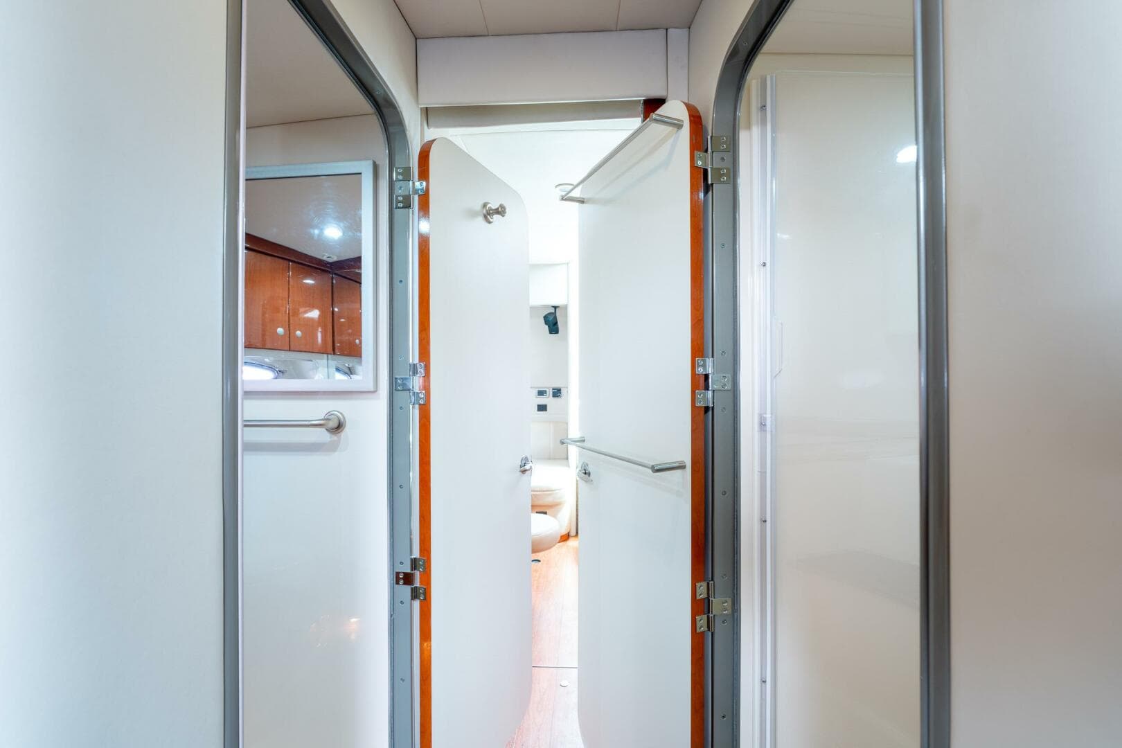 2007 Formula 45 Yacht — photo 72