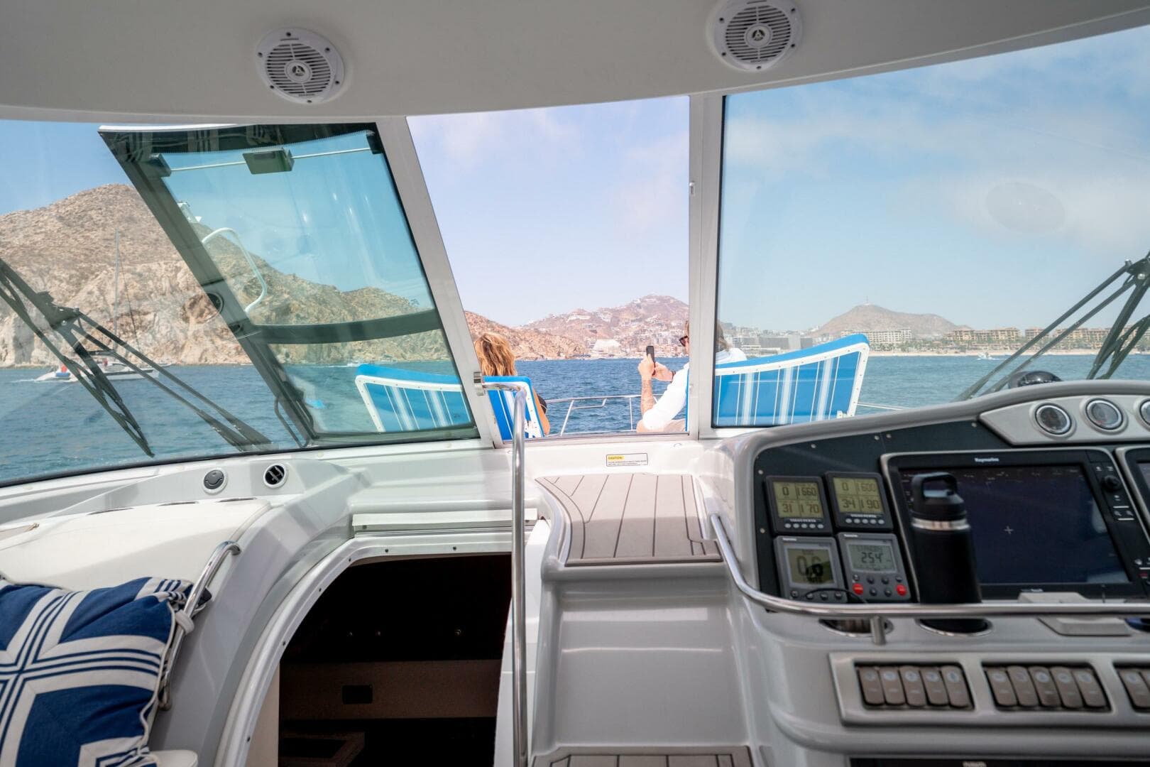 2007 Formula 45 Yacht — photo 35