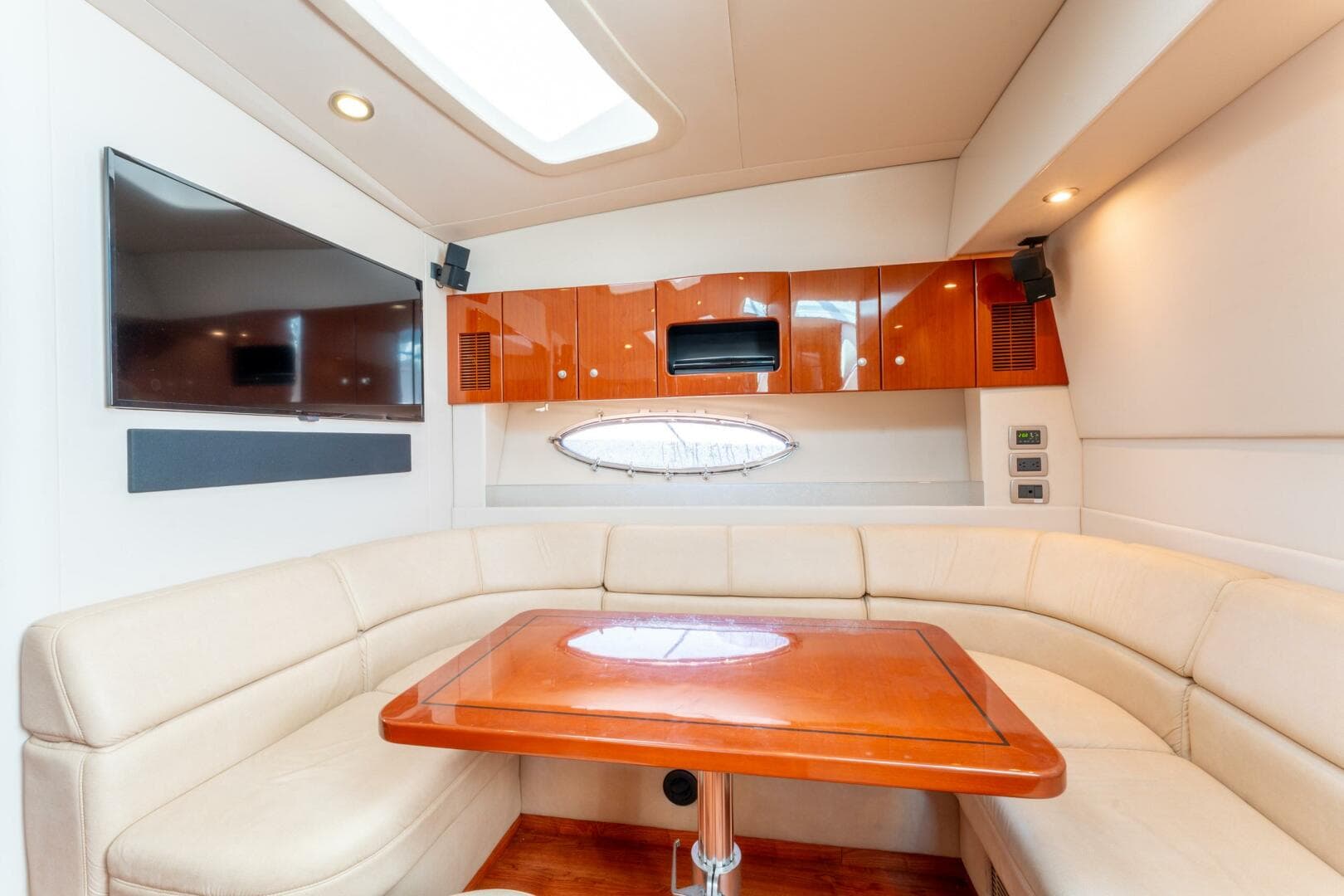 2007 Formula 45 Yacht — photo 84