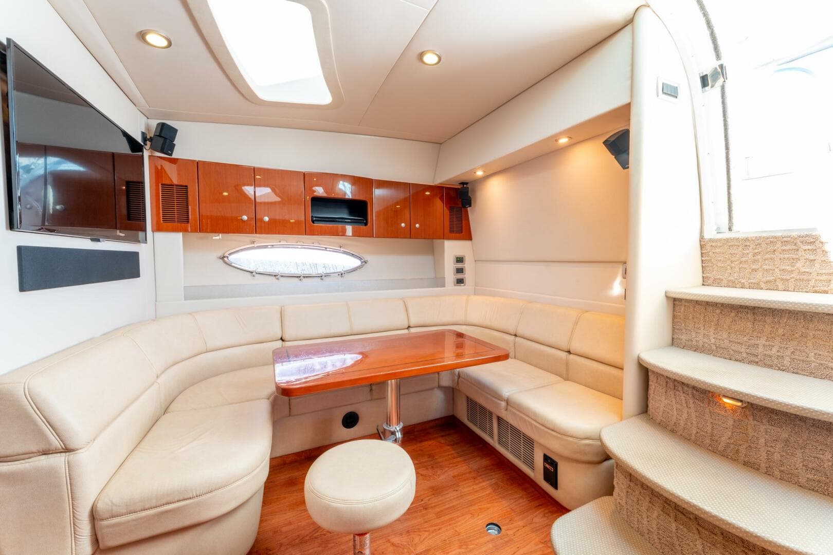 2007 Formula 45 Yacht — photo 81