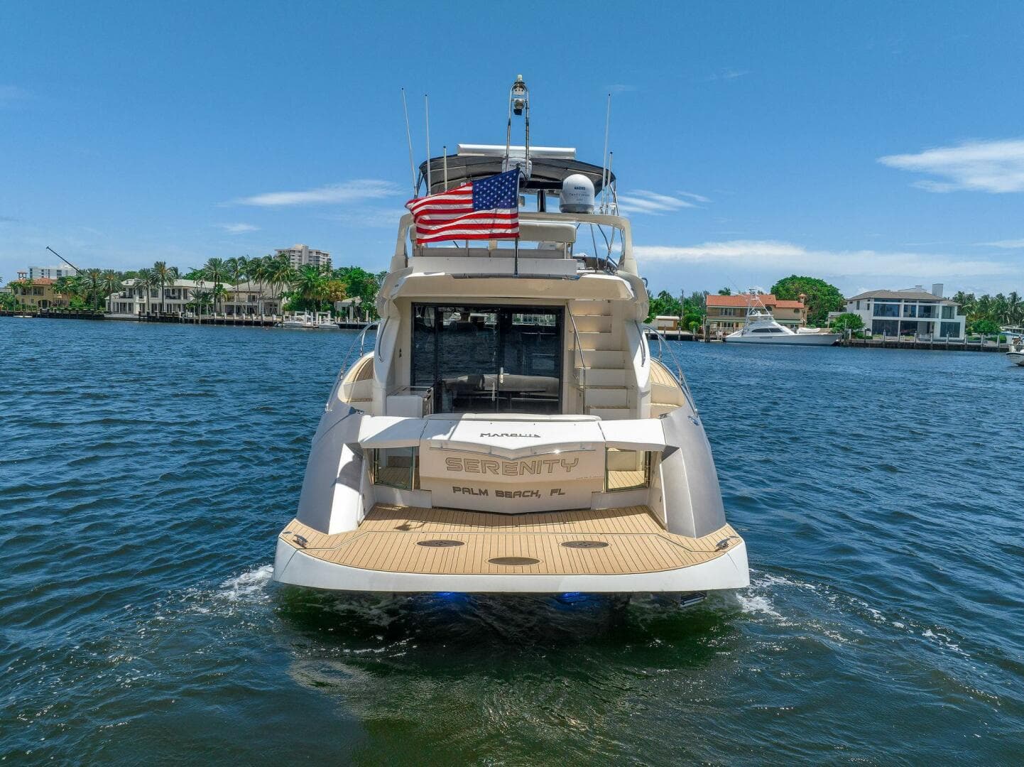 2011 Marquis — photo 2