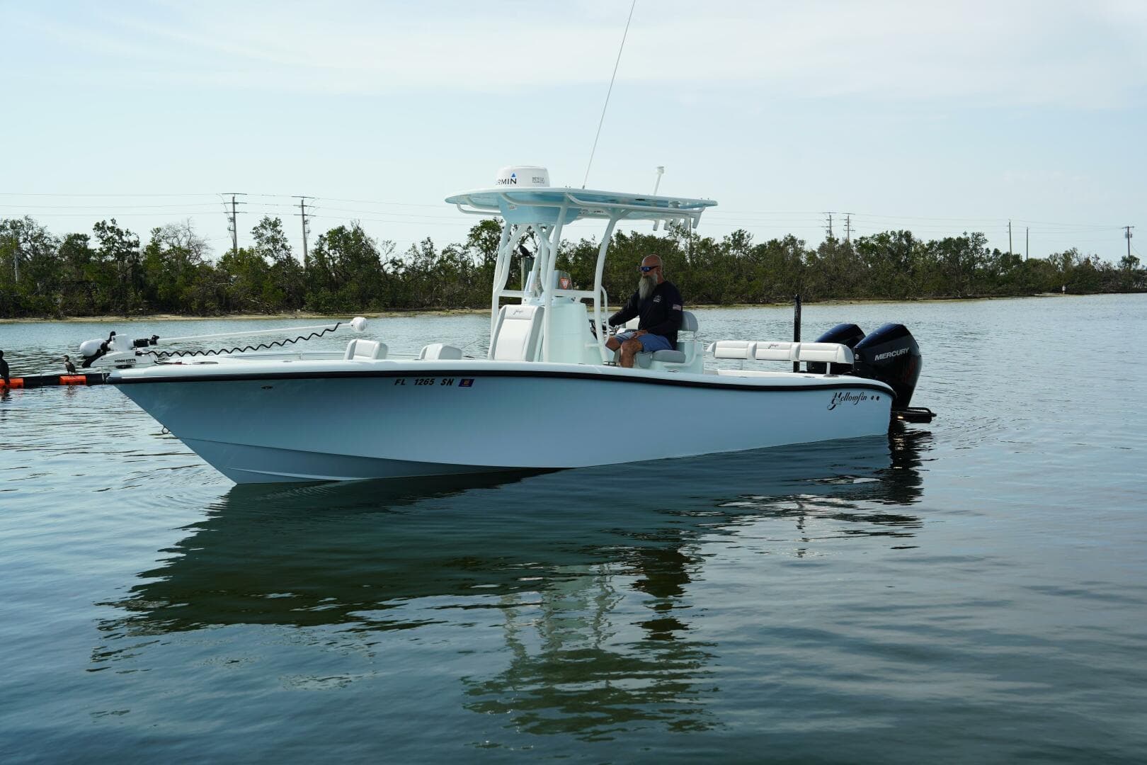 2020 Yellowfin 26 — photo 8