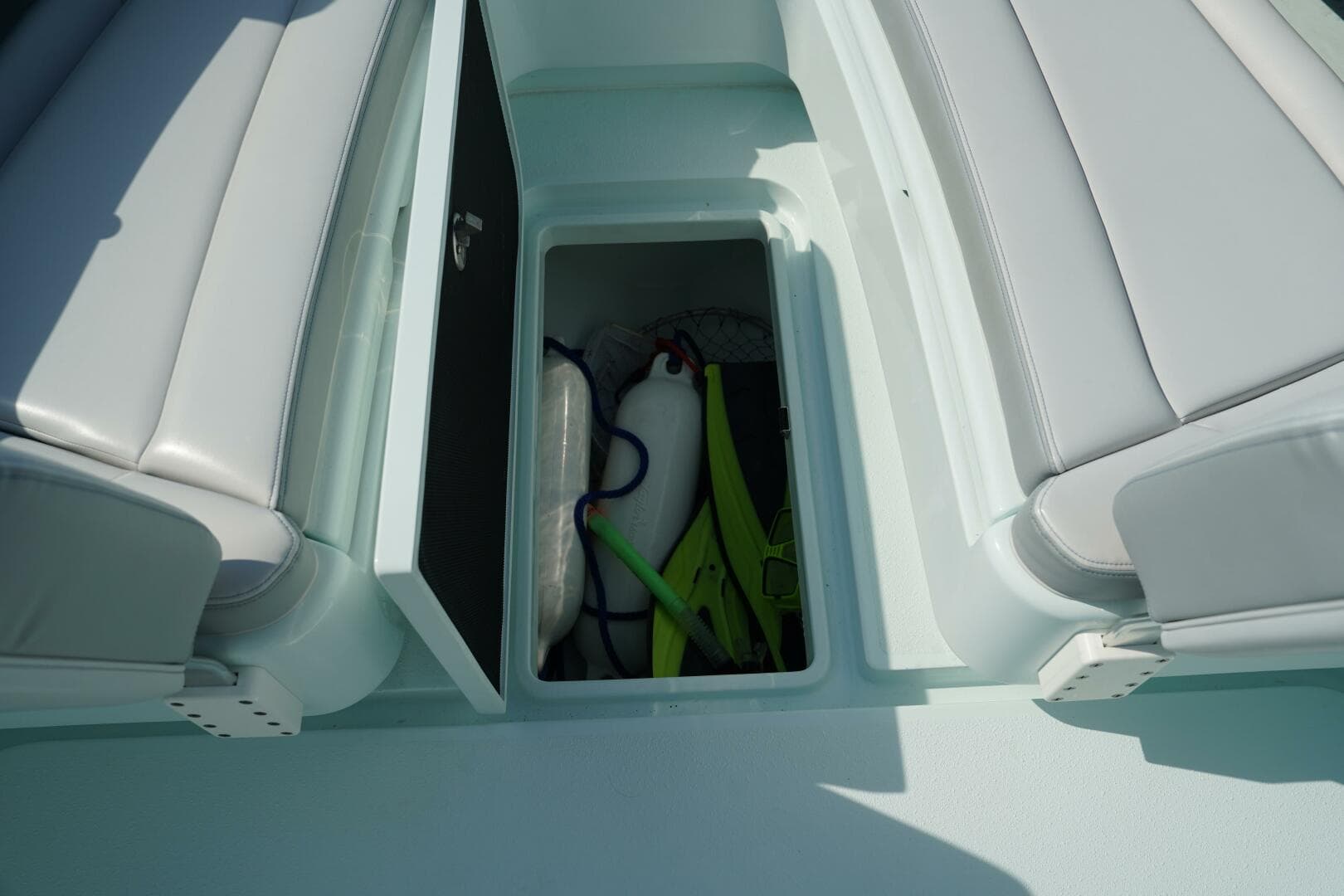 2020 Yellowfin 26 — photo 18