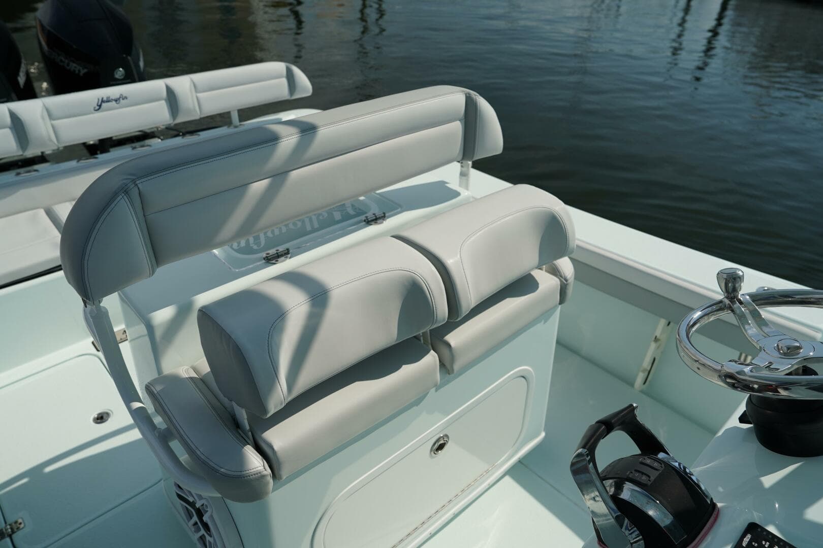 2020 Yellowfin 26 — photo 37