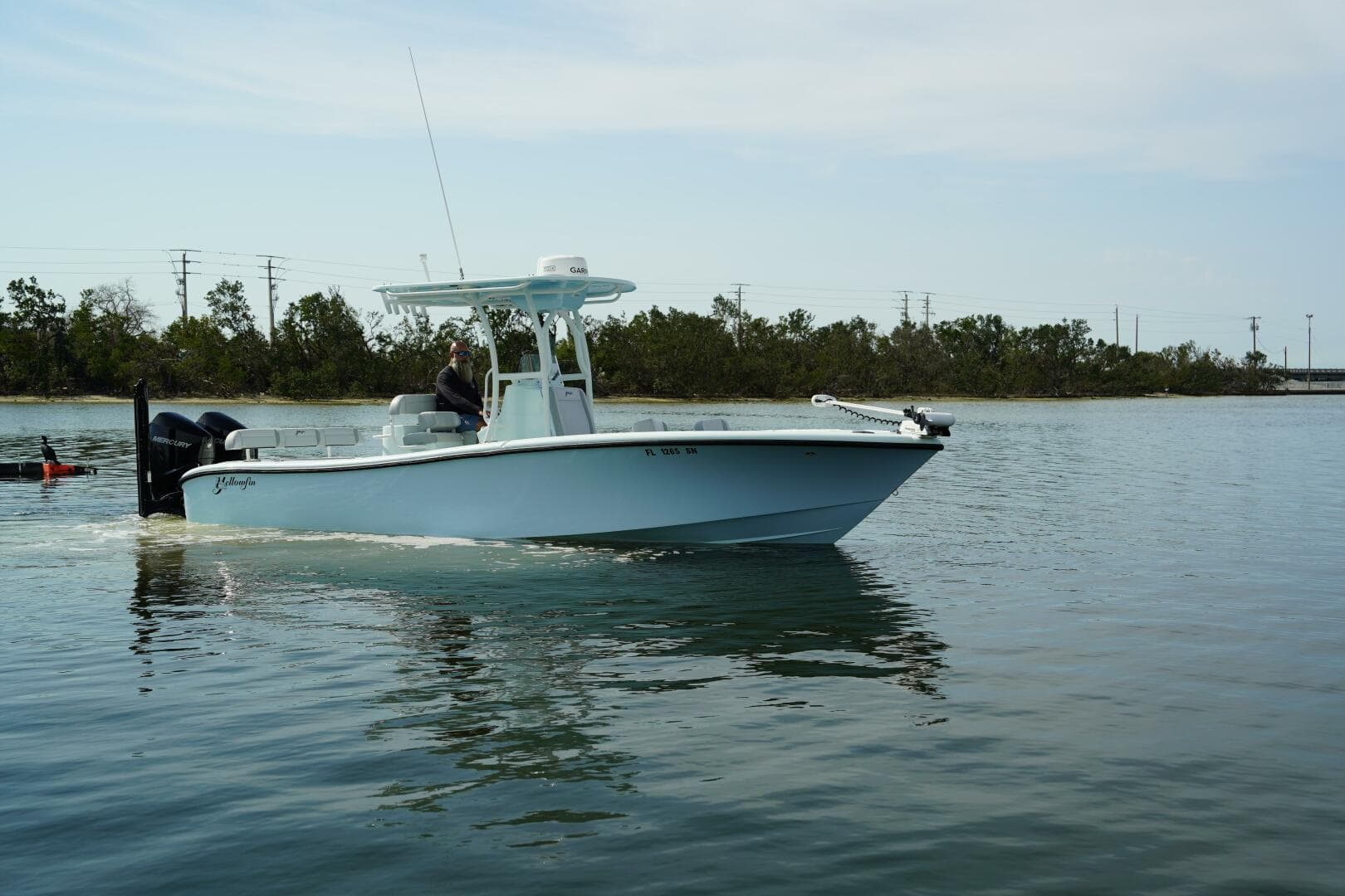 2020 Yellowfin 26 — photo 2