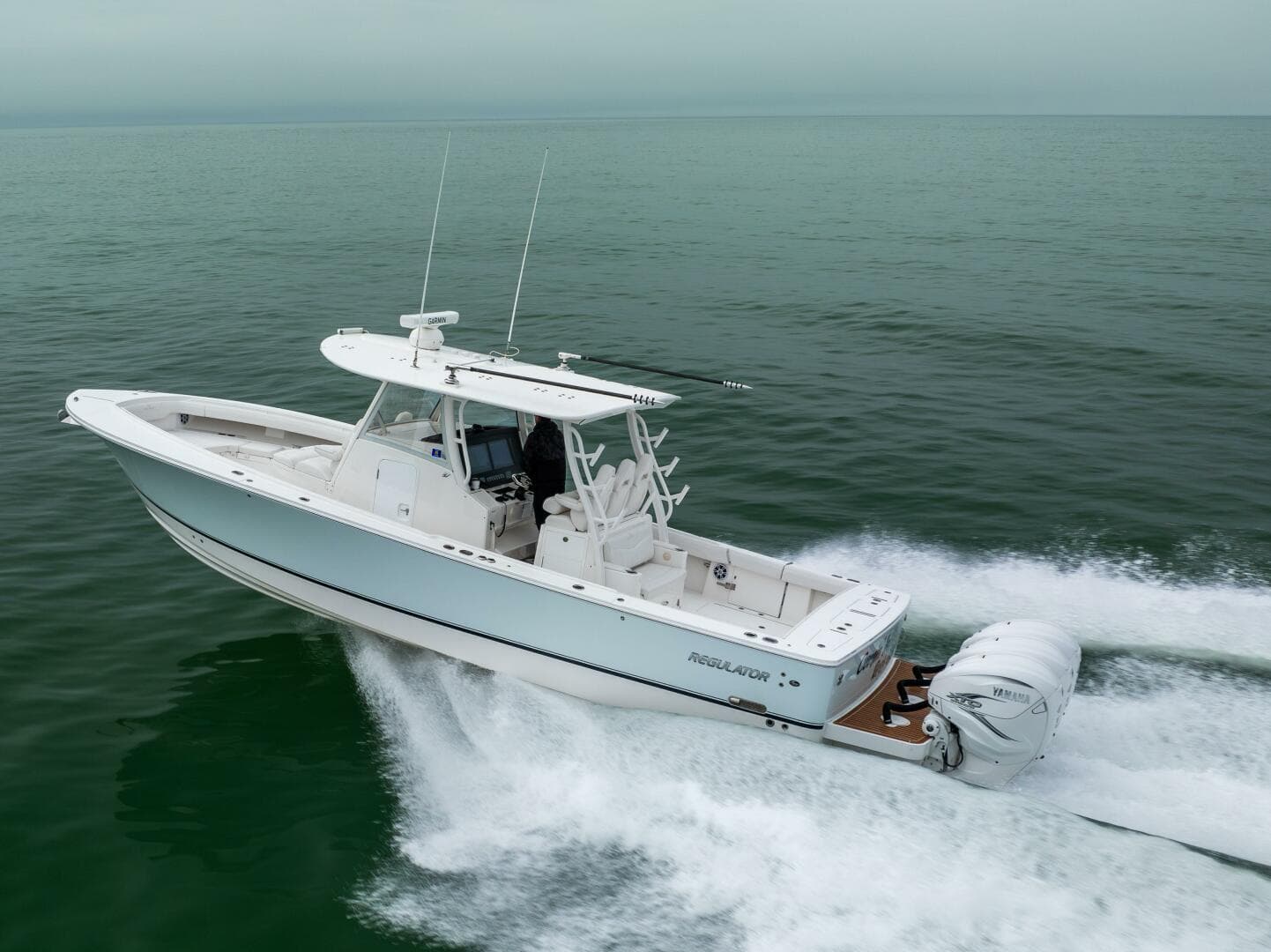 2023 Regulator 37 — photo 17