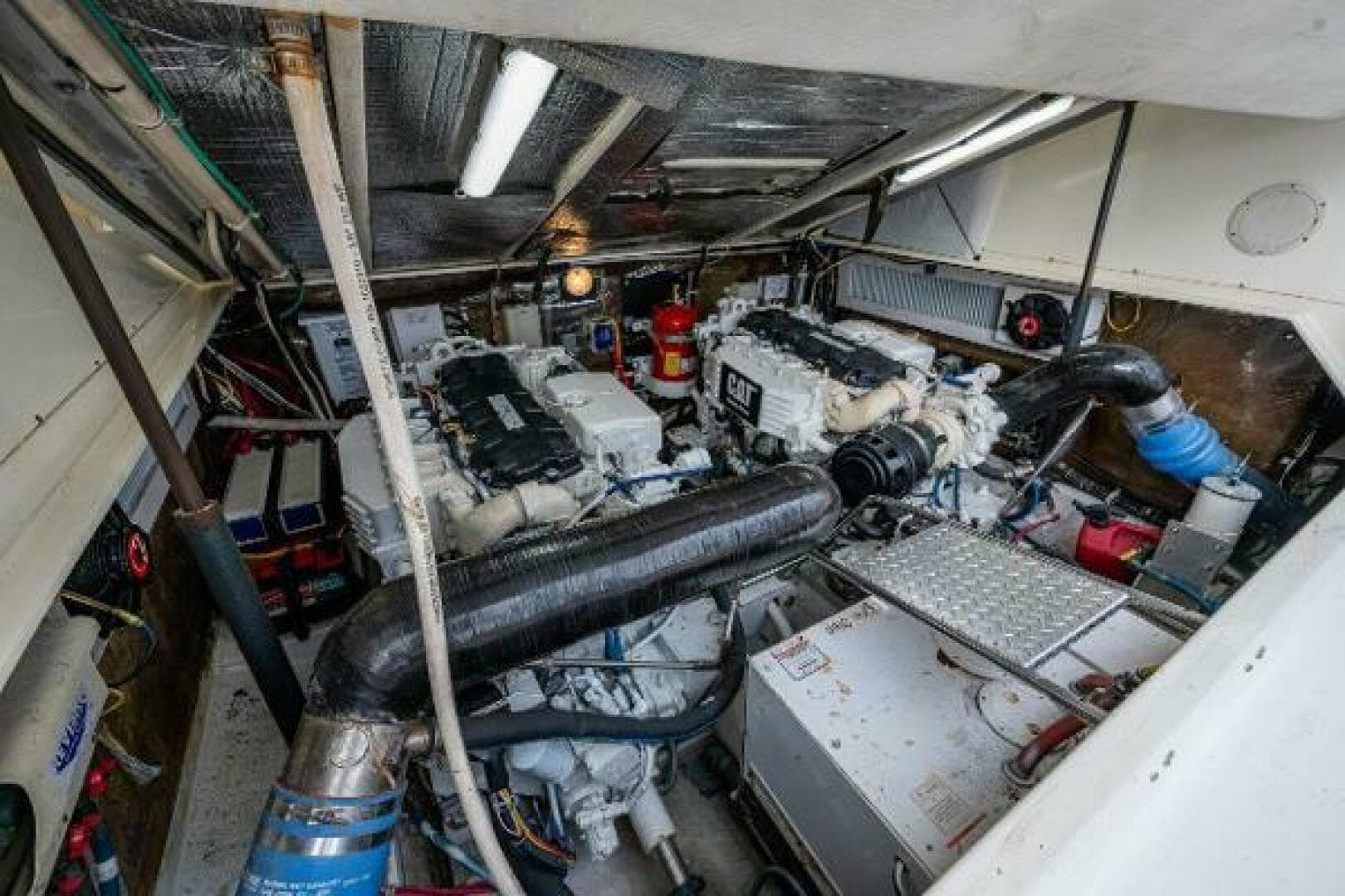 2007 Albemarle 36 Express — photo 31