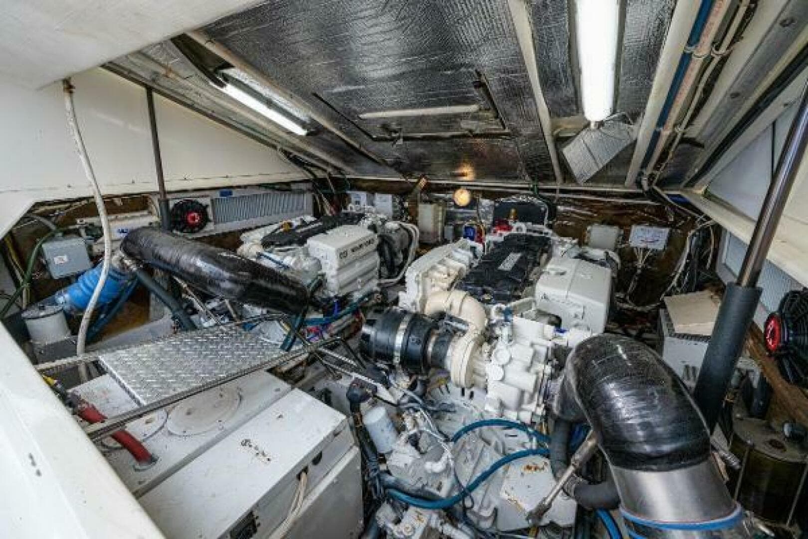 2007 Albemarle 36 Express — photo 30