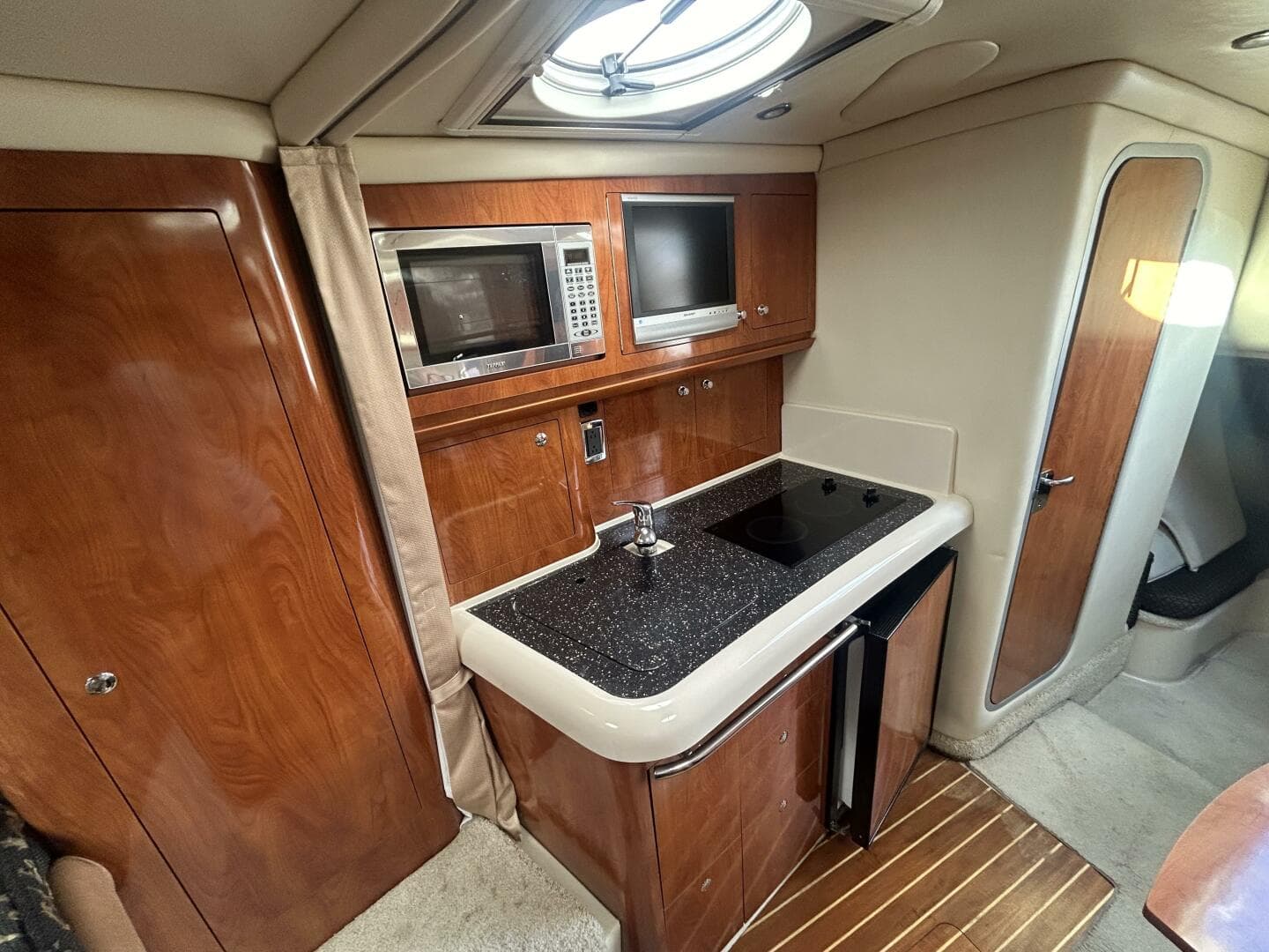 2007 Four Winns Vista — photo 18