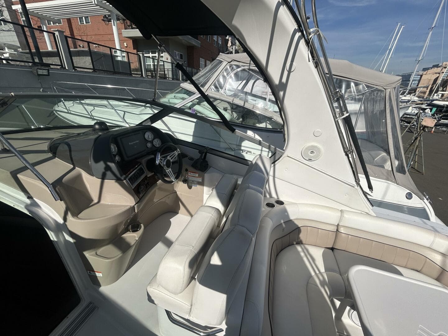 2007 Four Winns Vista — photo 10