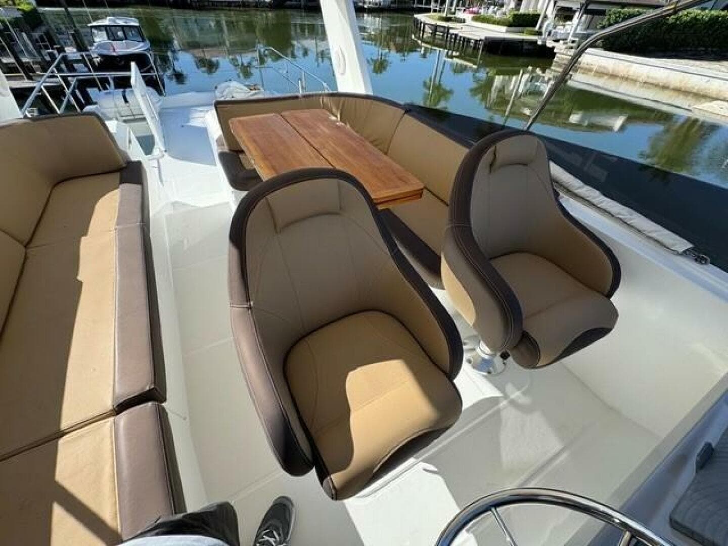 2017 Beneteau Swift Trawler 50 — photo 10