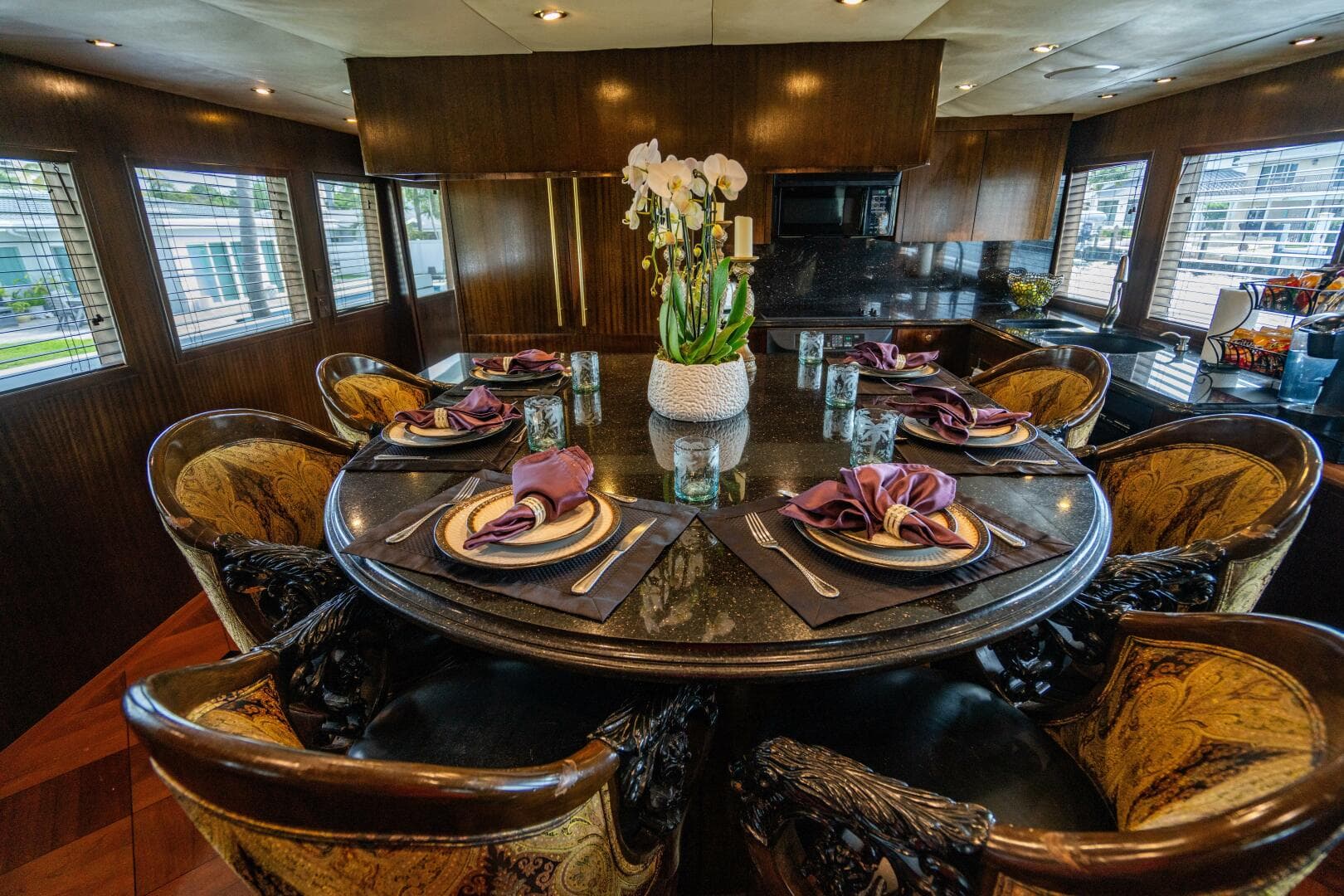 2001 Hatteras 100 — photo 31