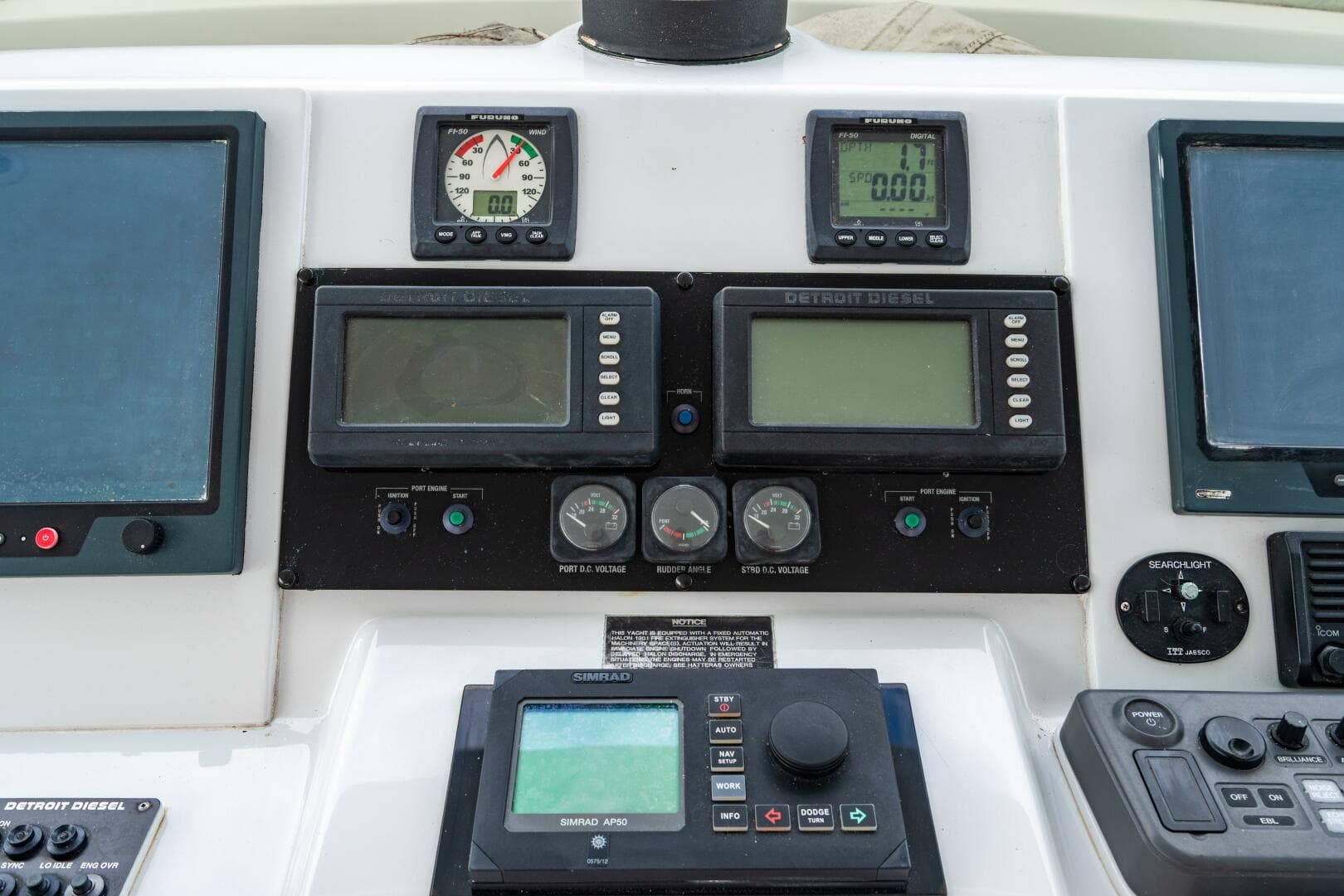 2001 Hatteras 100 — photo 80