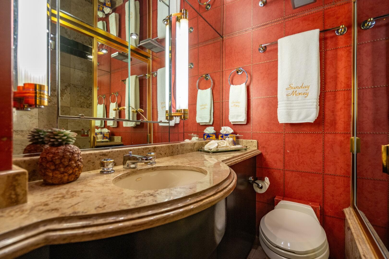 2001 Hatteras 100 — photo 66