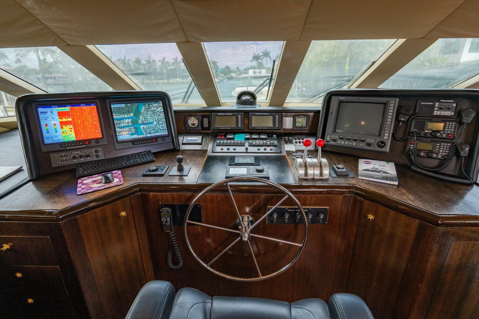 2001 Hatteras 100 — photo 94