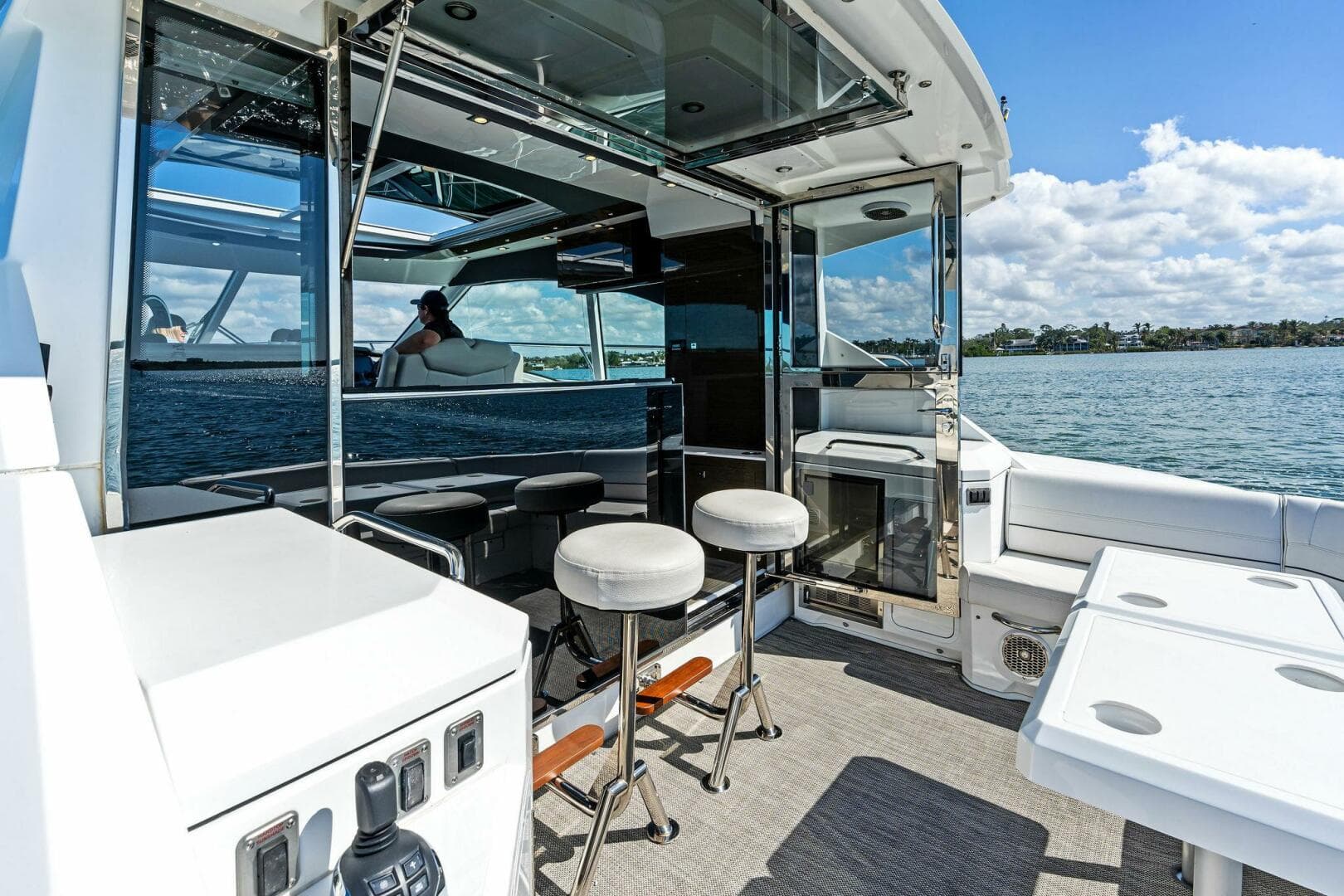 2019 Cruisers Yachts 45 Cantius — photo 28