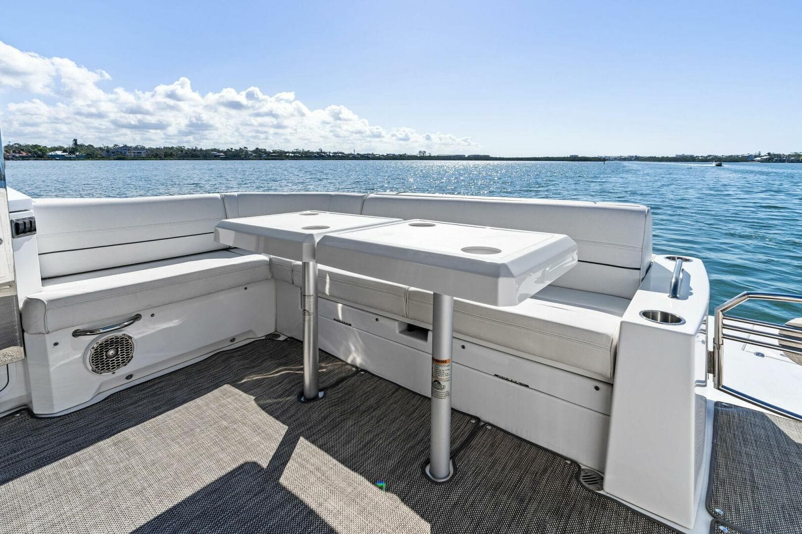 2019 Cruisers Yachts 45 Cantius — photo 18