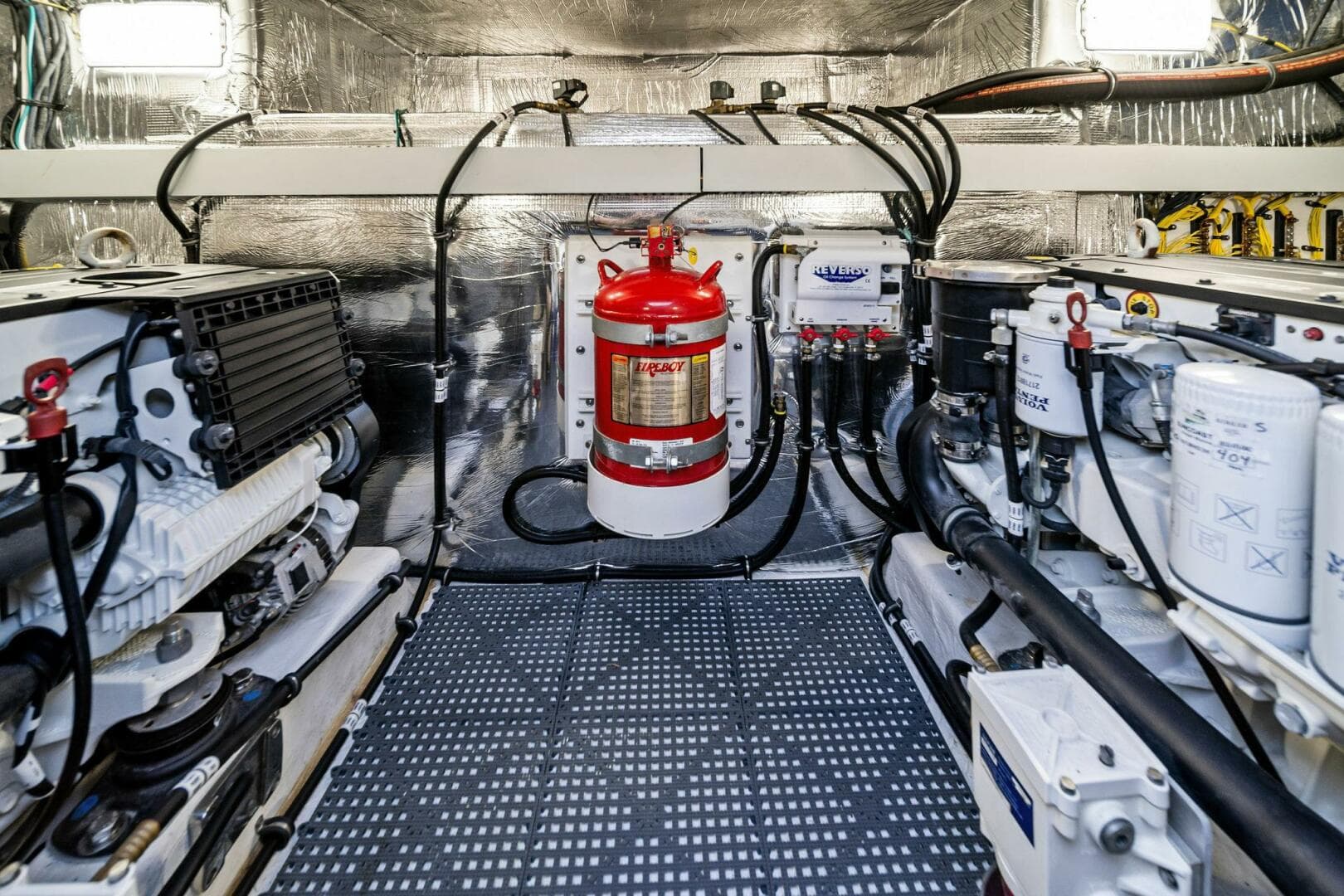 2019 Cruisers Yachts 45 Cantius — photo 60