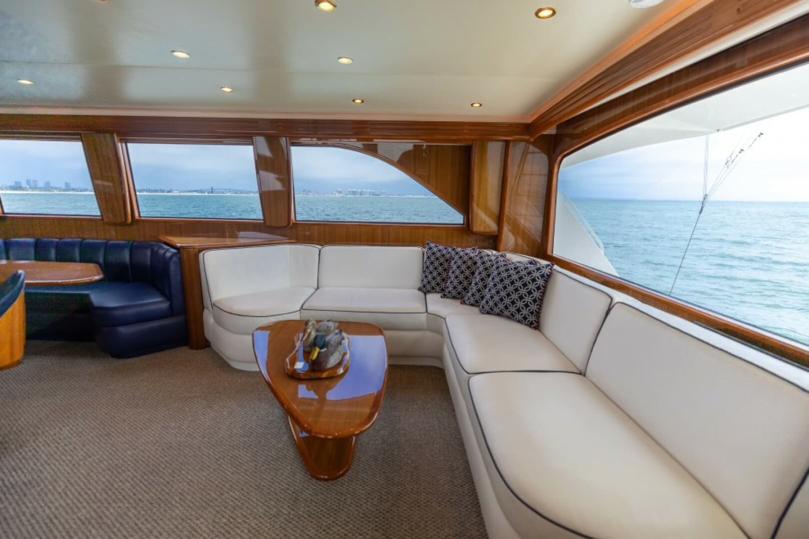 2006 Viking 74 Enclosed Bridge — photo 42