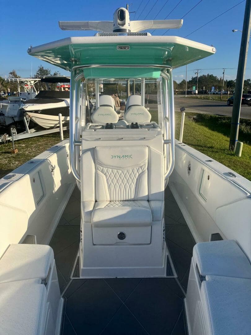 2024 Dynamic D-305V — photo 8