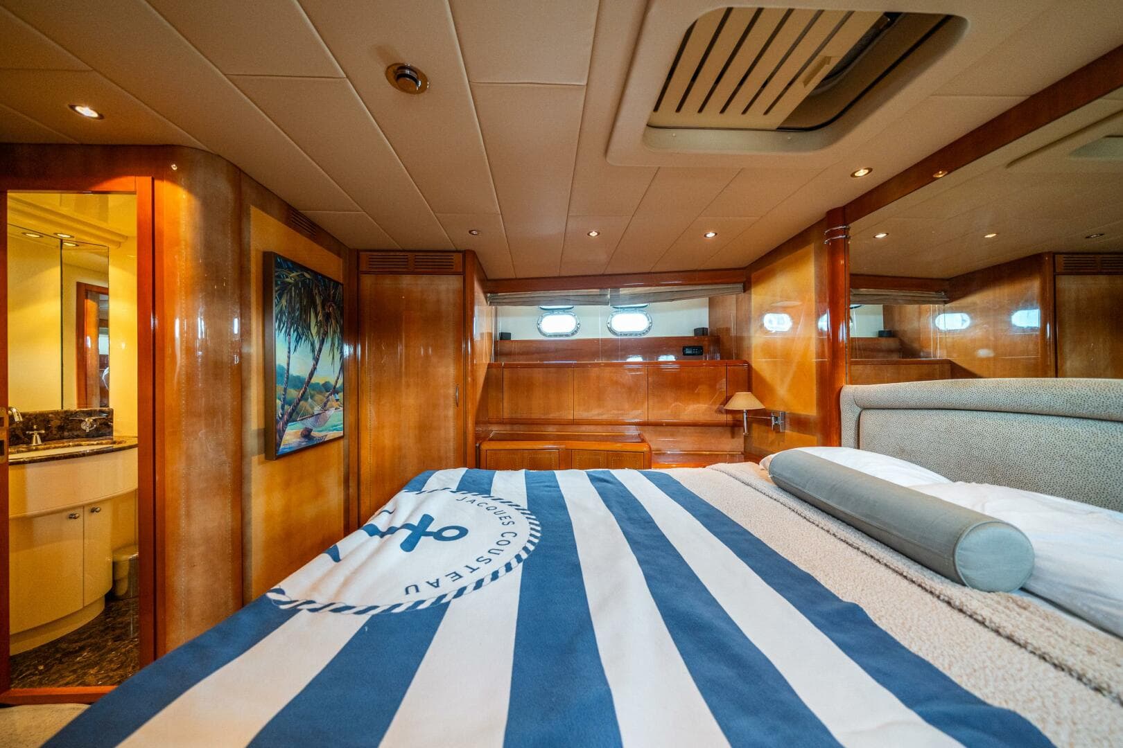 2001 Mangusta 80 — photo 35