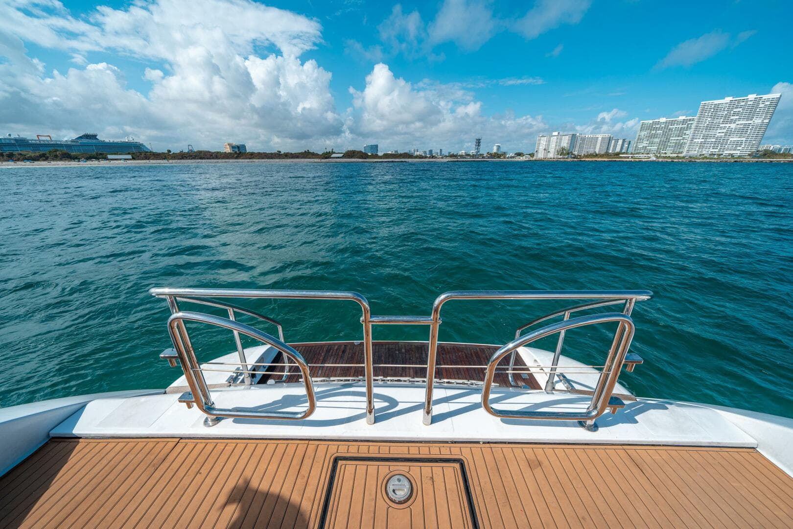 2001 Mangusta 80 — photo 10